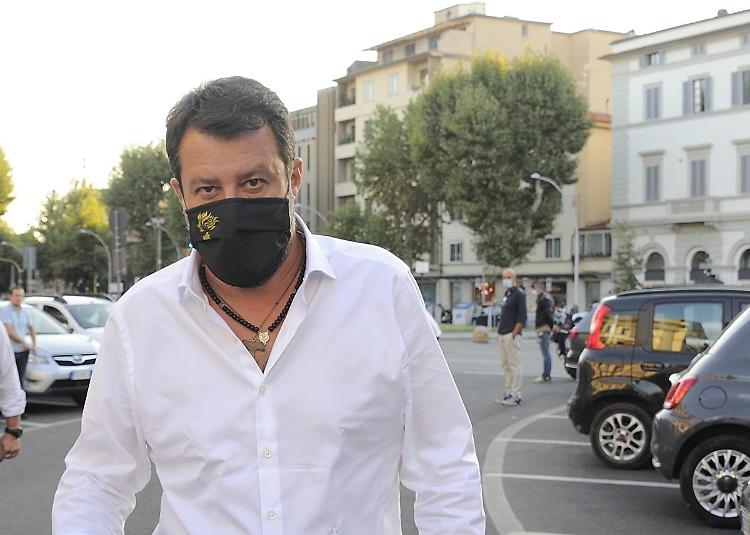 Centrodestra, Salvini "Né fusione né annessione ma collaborazione"