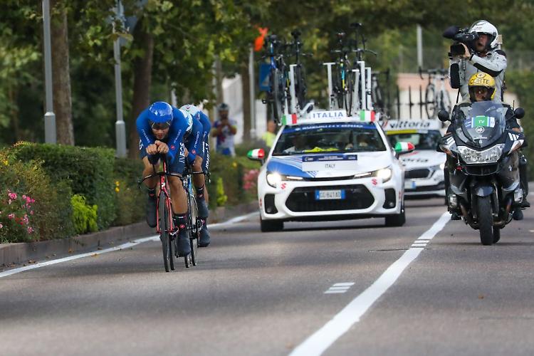 Agli Europei di ciclismo oro per l'Italia di Ganna nel team relay