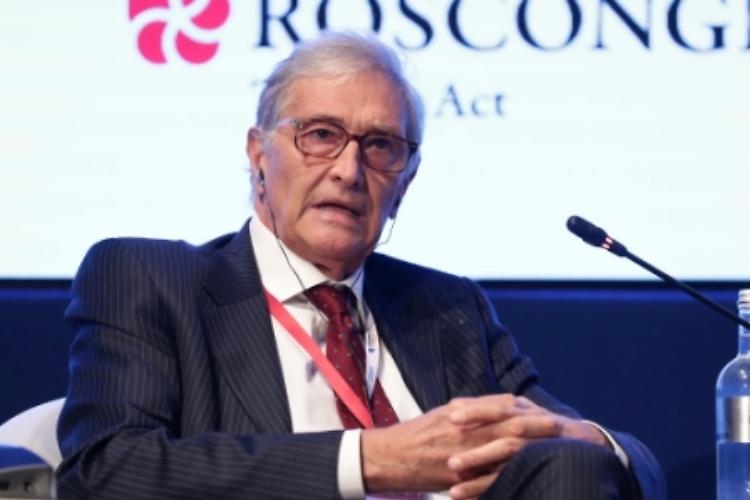 Covid, Rasi "Giusta linea Draghi. Con Omicron dobbiamo convivere"
