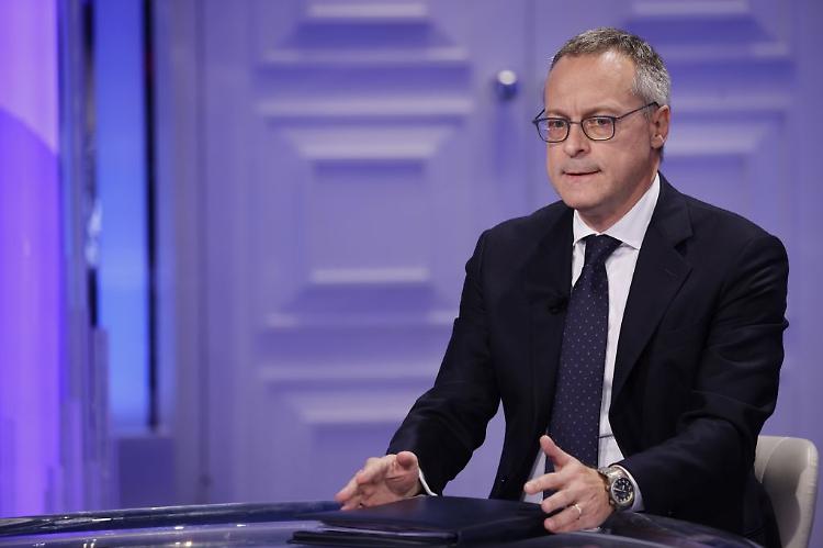 Bonomi "Più incentivi al lavoro, misure strutturali sull'energia"