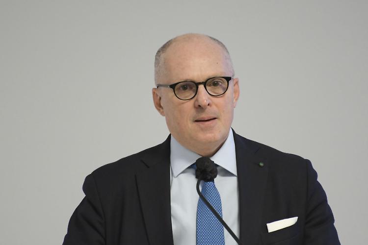Covid, Ricciardi: "Sì a una quarta dose per medici e fragili"