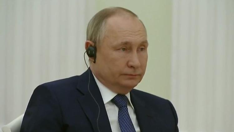 Ucraina, Putin "Chi interferirà ne pagherà le conseguenze"