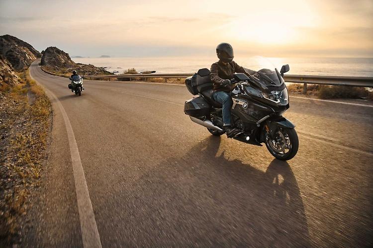 Parte il "Bmw Motorrad Riding Together"