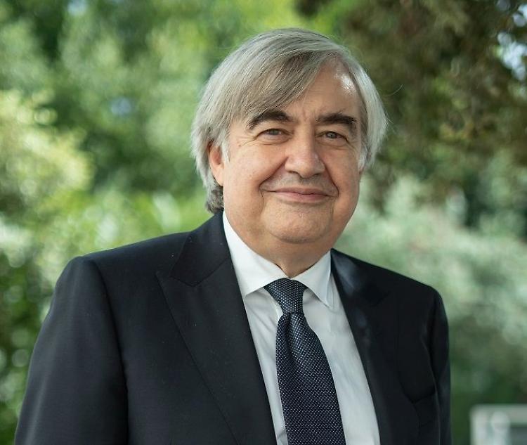 Carenza medici, Cimo-Fesmed "Dal 2026 chiudere i piccoli ospedali"
