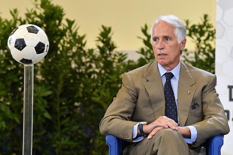 Malagò "Ho sentito Draghi, il mondo dello sport è con lui"