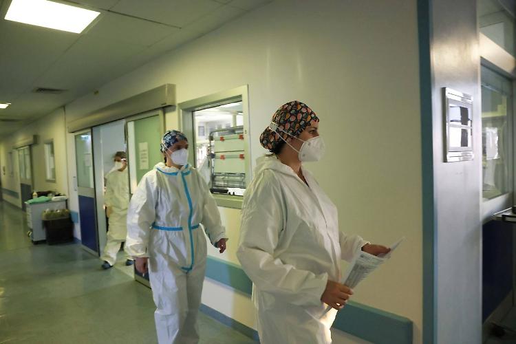 Obbligo vaccinale, Fnomceo "Tornare a gestione ordinaria del rischio"