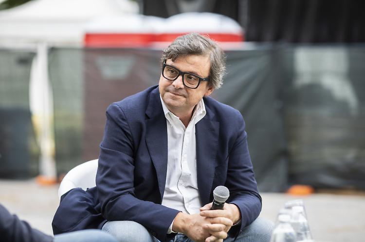 Calenda scioglie l'alleanza: «Non intendo andare avanti nell'accordo col Pd»