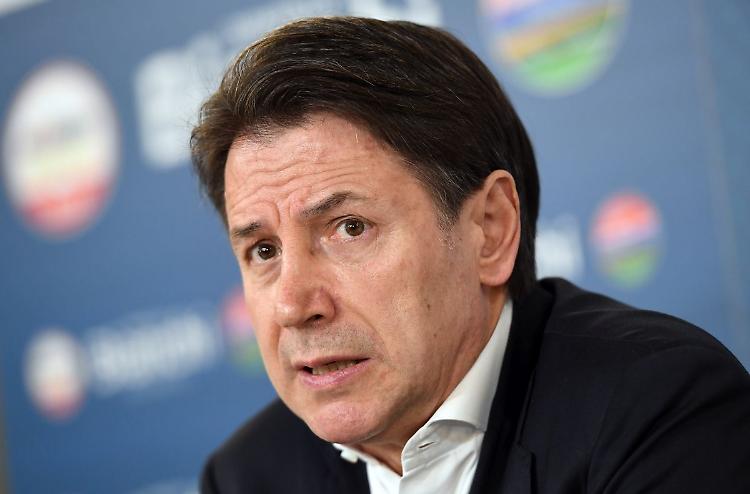 Superbonus, Conte "Dal Governo un colpo letale all'edilizia"