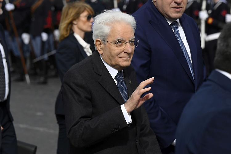 1 maggio, Mattarella "Il lavoro antidoto contro l'illegalità"