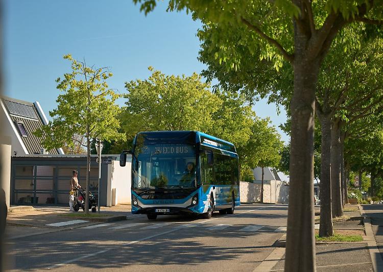 Iveco Group sceglie Basf per riciclo batterie veicoli elettrici