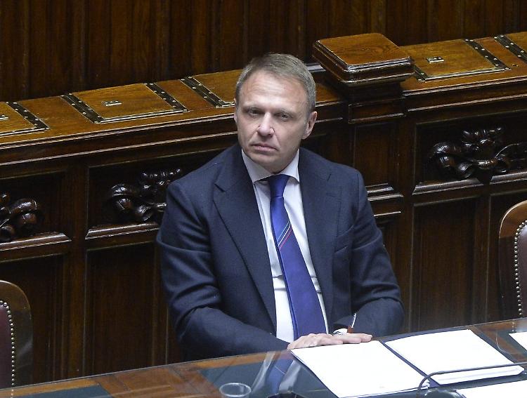 Carne coltivata, Lollobrigida "L'Italia non è isolata in Europa"