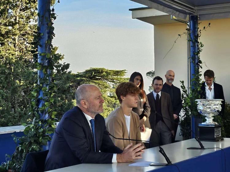 Sinner "Sognavo di vincere uno Slam, non andrò a Sanremo"