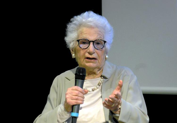 Segre "Dovrò ancora essere cacciata dal mio Paese?"