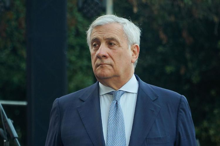 Tajani "Su Ius scholae nessuna marcia indietro, è scelta di buon senso"