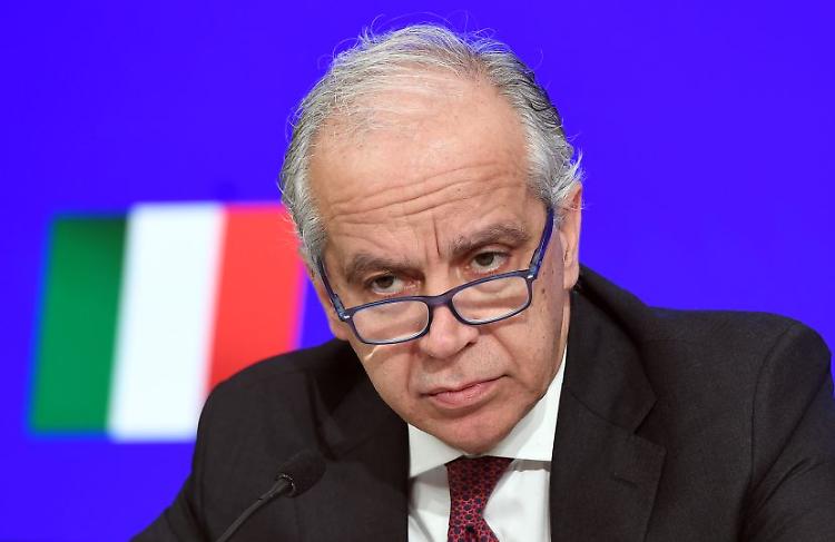 Sicurezza, Piantedosi "Preoccupa aggressivit&agrave; dei manifestanti"