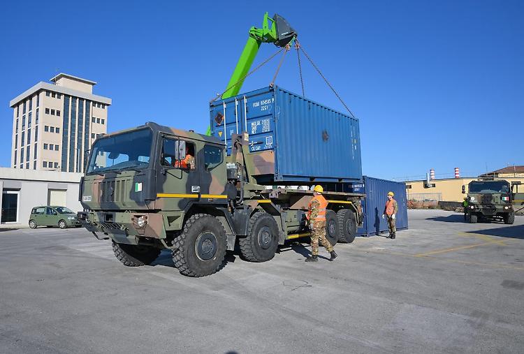 Dall'Italia oltre 50 tonnellate di aiuti umanitari per Gaza