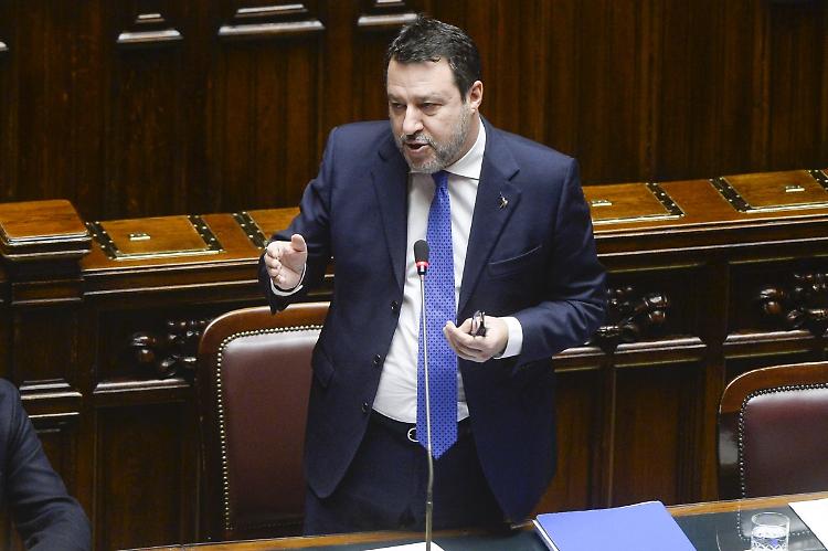 Salvini "Escalation preoccupante di azioni contro Ferrovie"