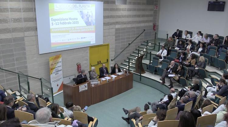 A Roma una mostra fotografica racconta "Il viaggio del plasma"