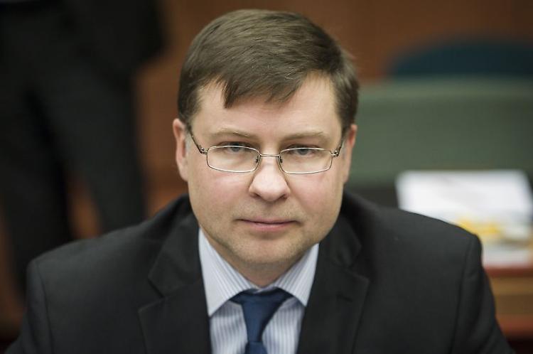 Dazi, Dombrovskis "Rischio &egrave; che Pil mondiale crolli del 7%"