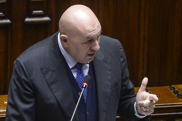 Difesa, Crosetto "Non esiste concorrenza tra nazione e Ue"