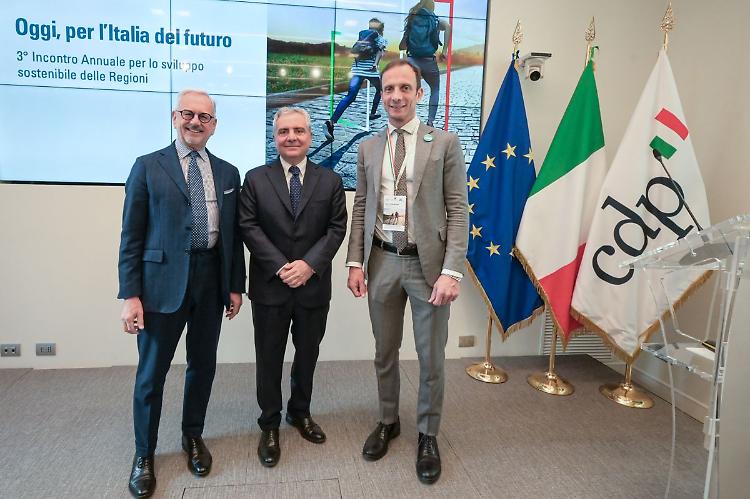CDP rinnova l'alleanza con Regioni e Finanziarie per i territori