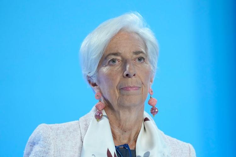 Lagarde "Dazi Usa al 25% ridurrebbero Pil Eurozona dello 0,3%"
