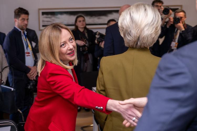 Meloni "Caso Ventotene? Io insultata.Sostegno a Kiev e sforzi americani"