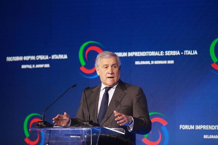 Tajani "Rapporti con Salvini pi&ugrave; che positivi"