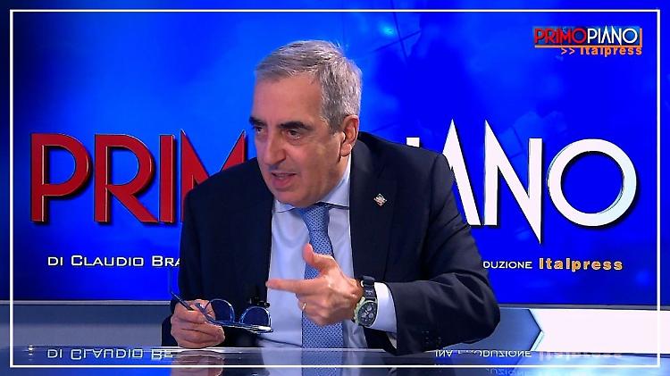 Ue, Gasparri "Maggiore integrazione tra difese sarebbe progresso"