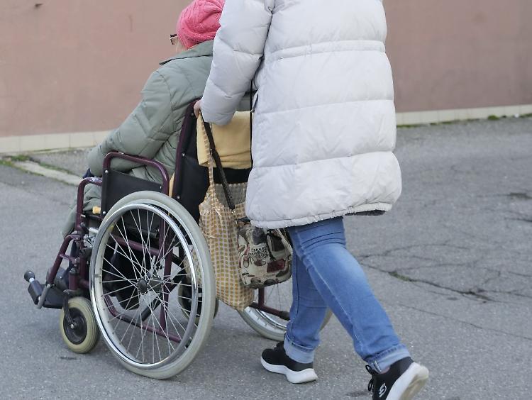 Assistenza domiciliare integrata, Salutequità "Italia in chiaroscuro"