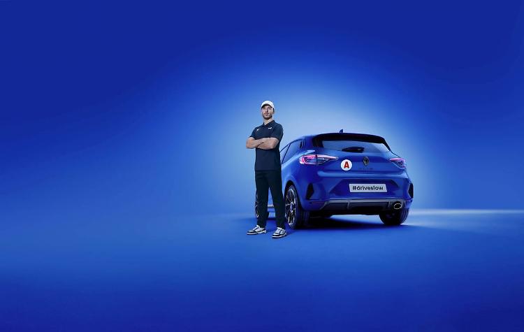 Renault sensibilizza i giovani ai rischi dell'eccesso di velocit&agrave;