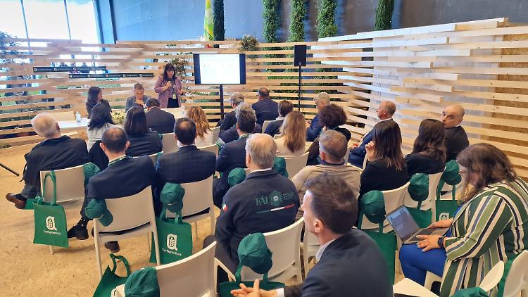 Florovivaismo, Confagricoltura "Settore in crescita ma serve attenzione"