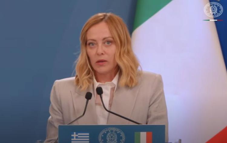 Ucraina, Meloni "Insistere per accordo di pace serio"