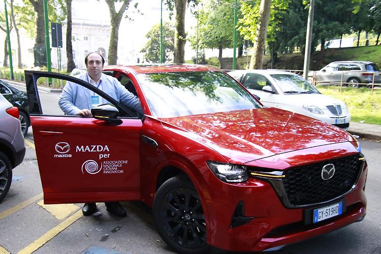 Mazda main sponsor al Young Innovators Business Forum di ANGI