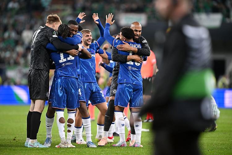 Il Chelsea rimonta, travolge il Betis e vince la Conference