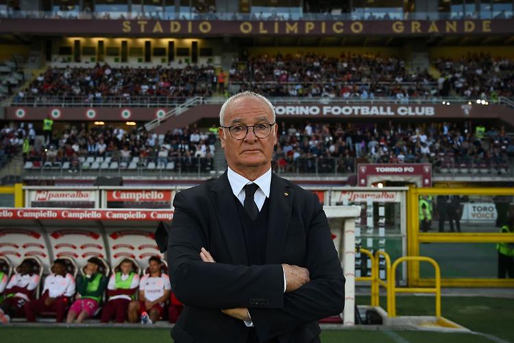 Claudio Ranieri rinuncia al ruolo di ct della Nazionale