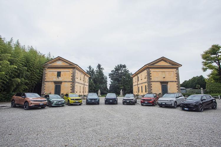 Stellantis Fleet&Business Solutions a fianco dei Top Customers