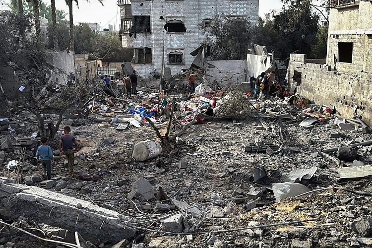 S&igrave; di Hamas ad avviare colloqui per tregua a Gaza