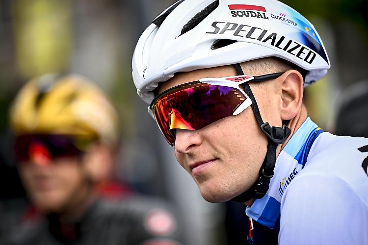 Merlier beffa Milan nella 3&deg; tappa del Tour, Van der Poel resta leader