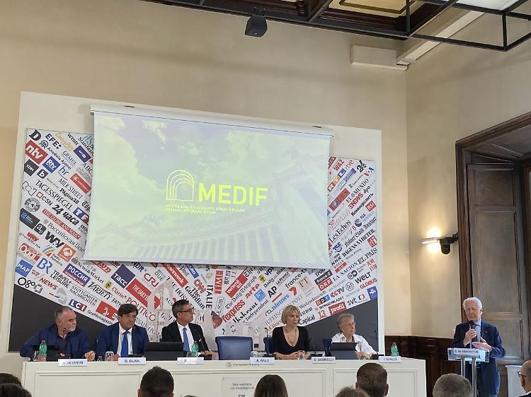 A Roma una mostra sugli esuli dalmati, istriani e fiumani