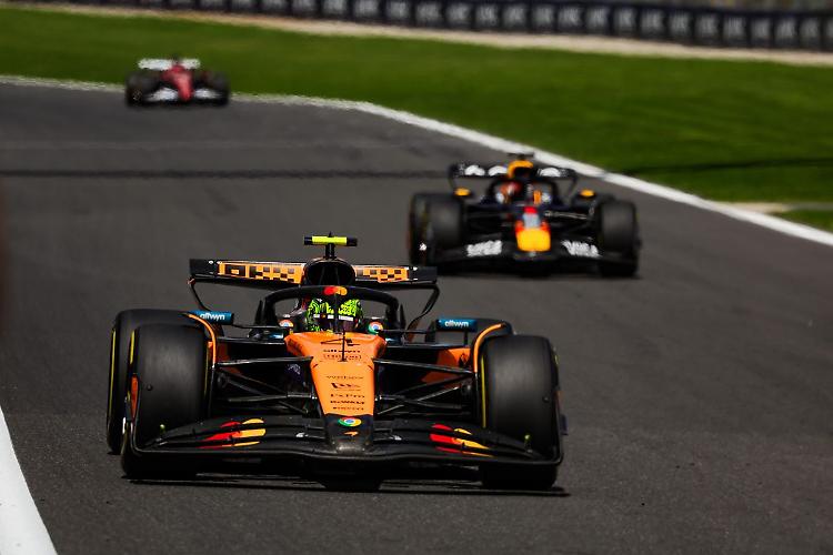 Norris in pole a Spa davanti a Piastri, Leclerc partir&agrave; terzo