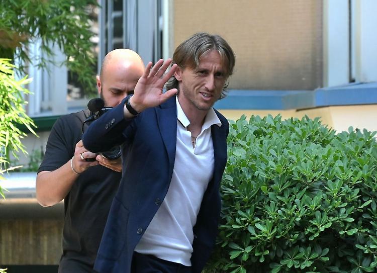 Modric &egrave; carico "Il Milan non pu&ograve; accontentarsi, Allegri top"