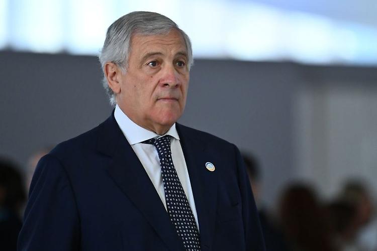 Tajani "Garantire l'incolumit&agrave; dei giornalisti a Gaza"