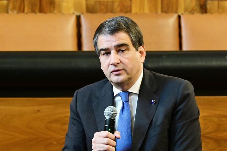 Fitto "Nessuna proroga del Pnrr, l'Italia su una strada positiva"