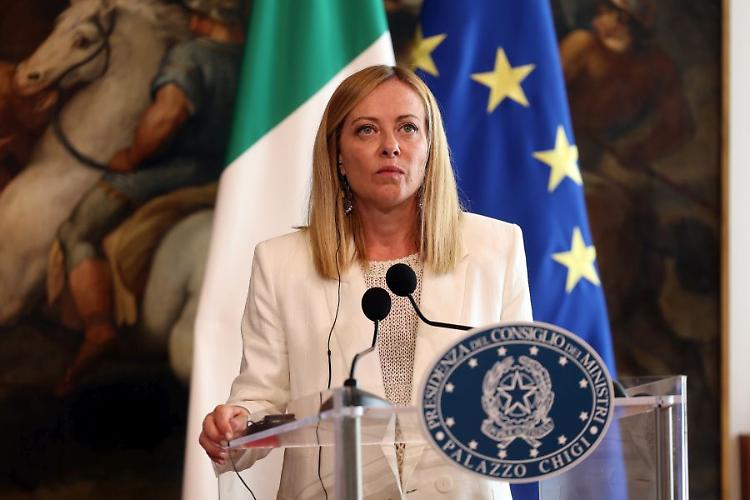 Meloni "Disgustata da siti sessisti, la tutela della privacy &egrave; decisiva"