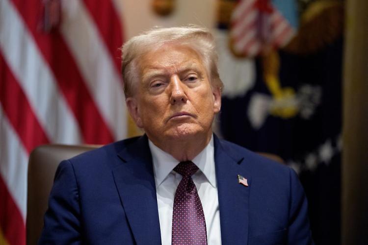 Trump "L'India ha proposto di azzerare i dazi, ma ora &egrave; tardi"