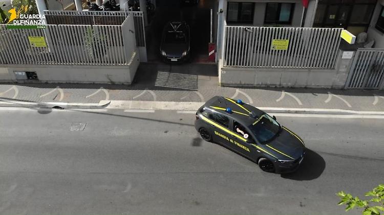 Fiumicino, misure cautelari per 9 persone. Coinvolti assessori comunali