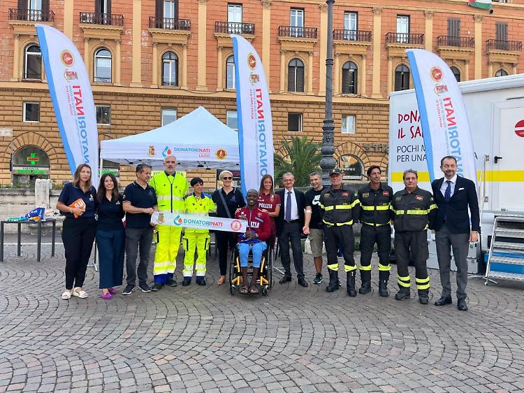 Anas e Polizia di Stato insieme per promuovere la donazione di sangue