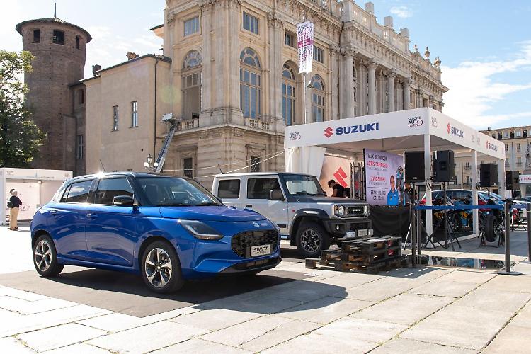 Suzuki protagonista al Salone Auto Torino 2025
