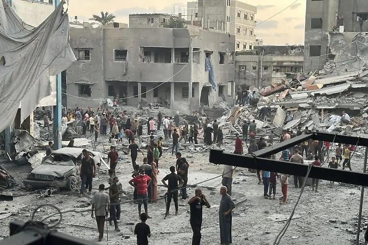 Hamas "Pronti a liberare ostaggi e avviare negoziati"